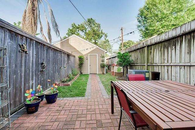 930 Rutland Street, Houston, TX 77008