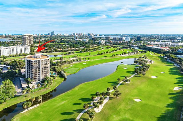 2427 Presidential Way 802, West Palm Beach, FL 33401