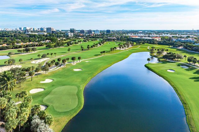 2427 Presidential Way 802, West Palm Beach, FL 33401