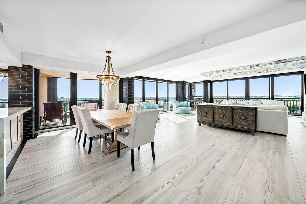 2427 Presidential Way 802, West Palm Beach, FL 33401