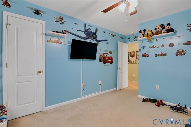 13612 Green Spire Cir, Chester, VA 23836