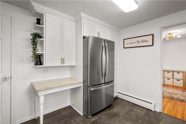 1241 Satellite Cir, Upper St Clair, PA 15241