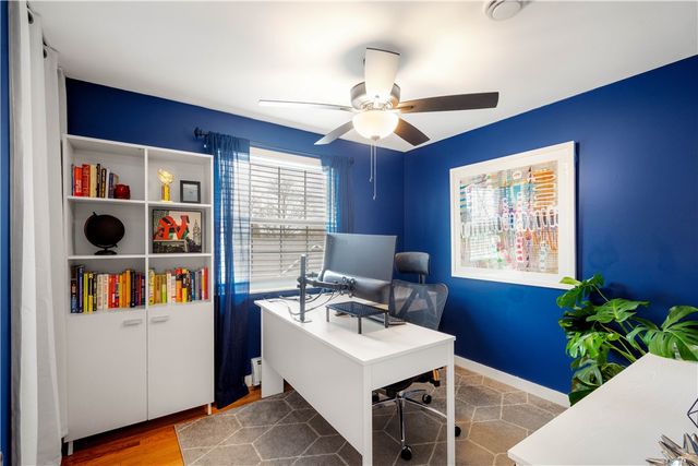 1241 Satellite Cir, Upper St Clair, PA 15241