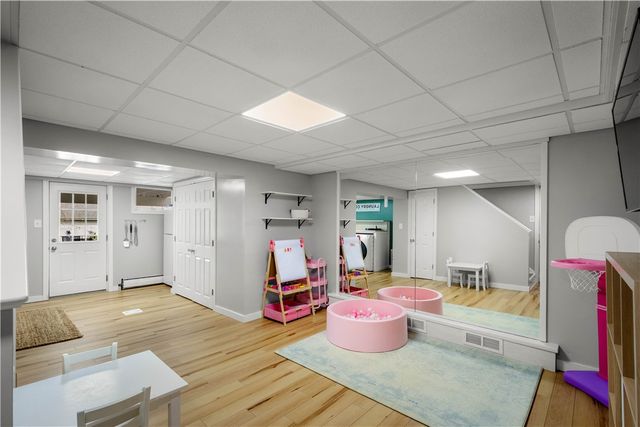 1241 Satellite Cir, Upper St Clair, PA 15241