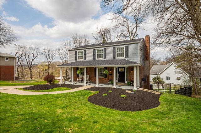 1241 Satellite Cir, Upper St Clair, PA 15241