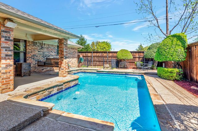 7420 Boca Raton Drive, North Richland Hills, TX 76182