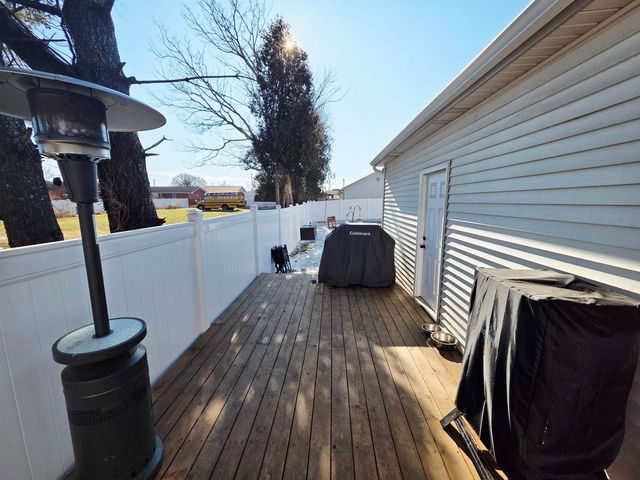 112 Wilson Ct, South Point, OH 45680