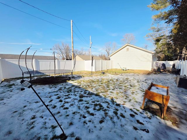 112 Wilson Ct, South Point, OH 45680