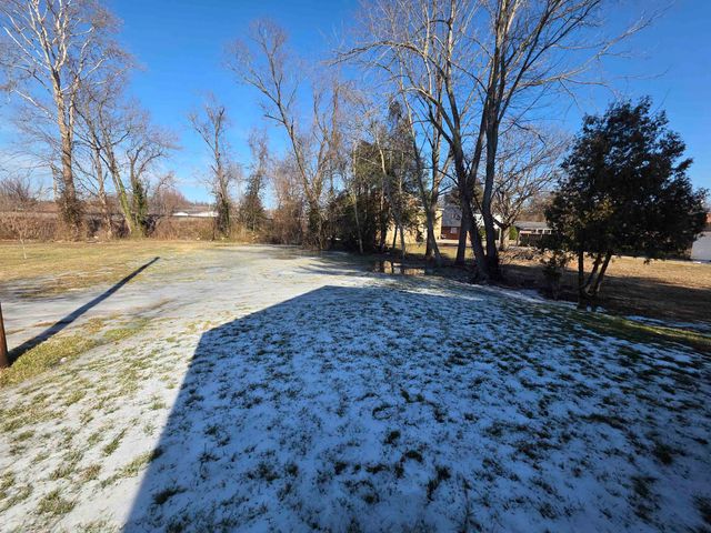 112 Wilson Ct, South Point, OH 45680