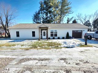 112 Wilson Ct, South Point, OH 45680