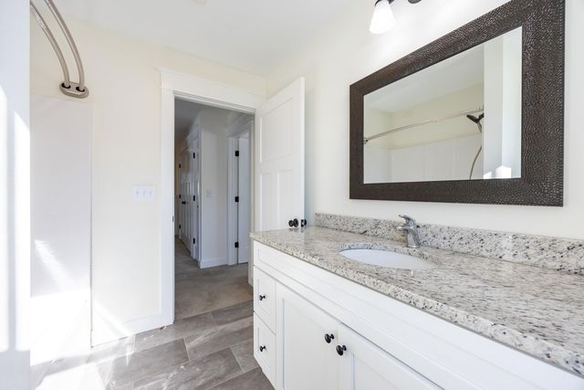 36 Eisenhower Drive, Rochester, NH 03867