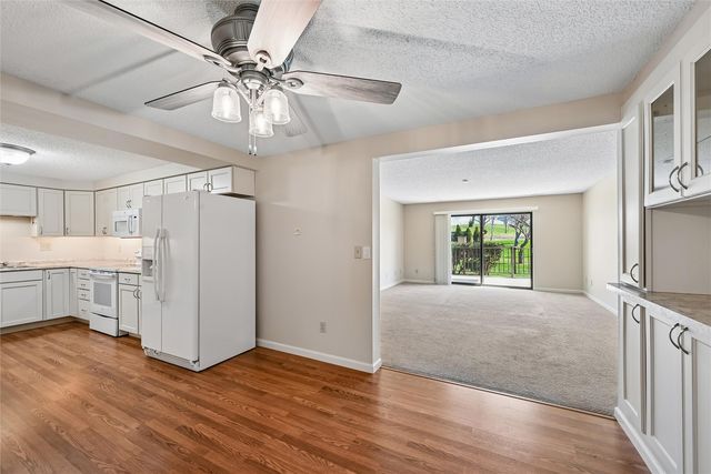 190 Cottage Grove Avenue SE 116, Cedar Rapids, IA 52403