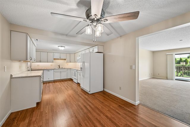 190 Cottage Grove Avenue SE 116, Cedar Rapids, IA 52403