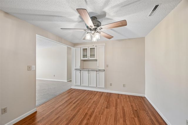 190 Cottage Grove Avenue SE 116, Cedar Rapids, IA 52403