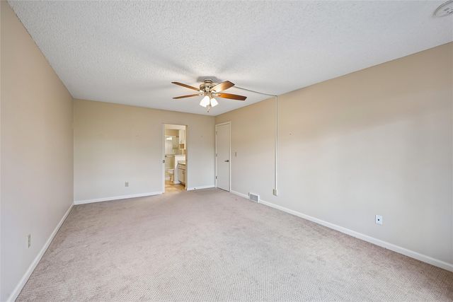 190 Cottage Grove Avenue SE 116, Cedar Rapids, IA 52403