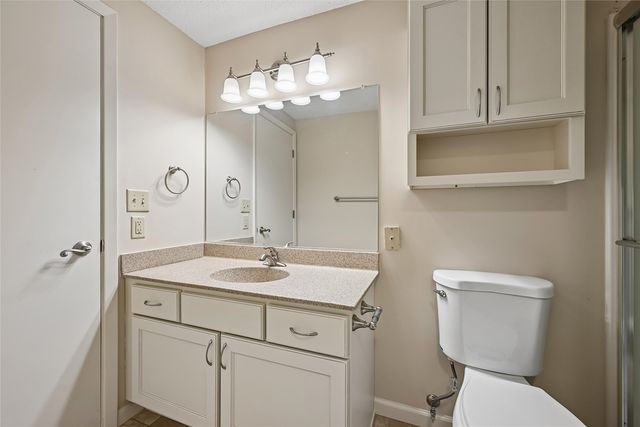 190 Cottage Grove Avenue SE 116, Cedar Rapids, IA 52403