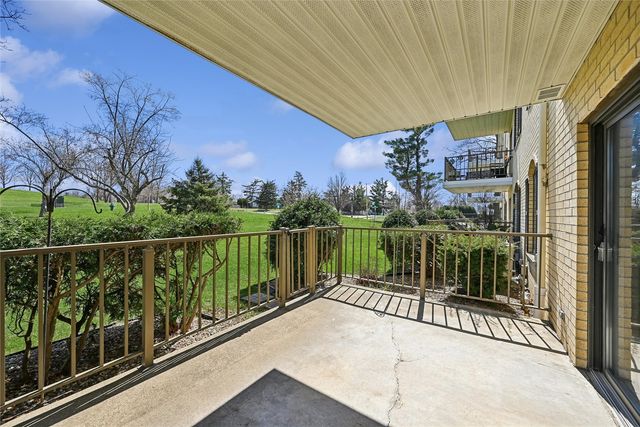 190 Cottage Grove Avenue SE 116, Cedar Rapids, IA 52403