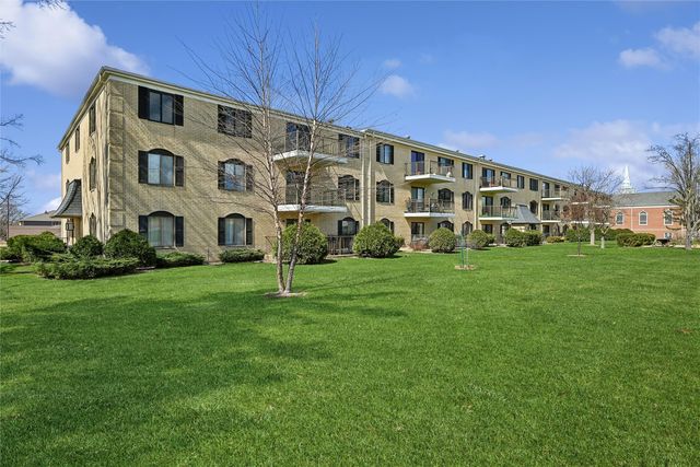 190 Cottage Grove Avenue SE 116, Cedar Rapids, IA 52403