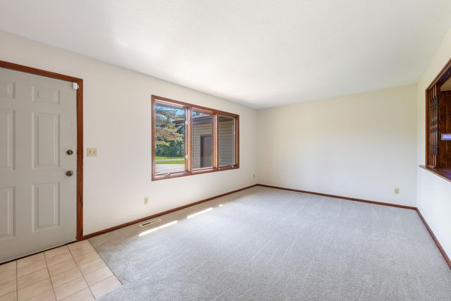 3615 172nd Lane NW, Andover, MN 55304