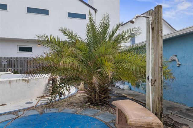 601 S CENTRAL AVENUE A, Flagler Beach, FL 32136