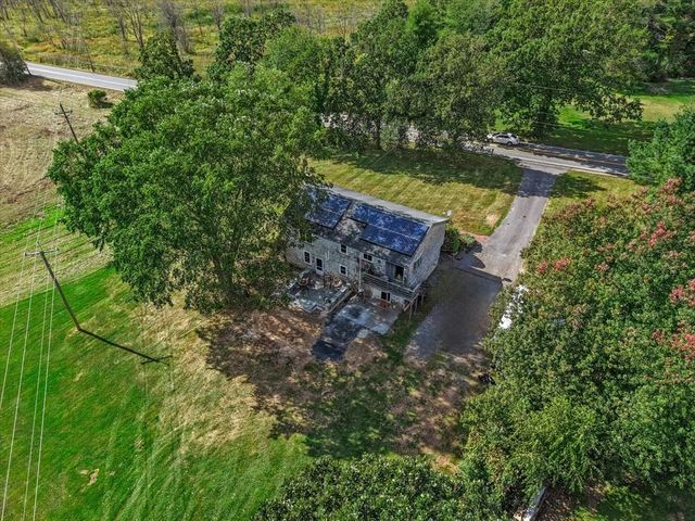 499 Harvard St, East Bridgewater, MA 02333