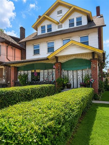 5862 Hobart St, Squirrel Hill, PA 15217