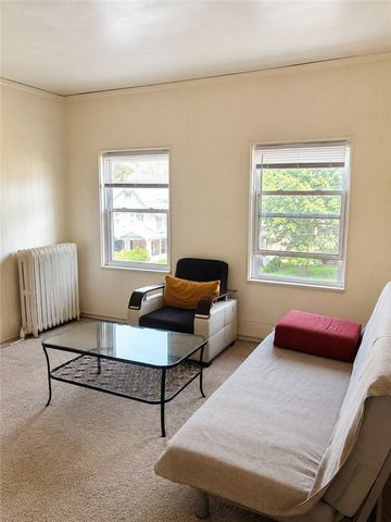 5862 Hobart St, Squirrel Hill, PA 15217