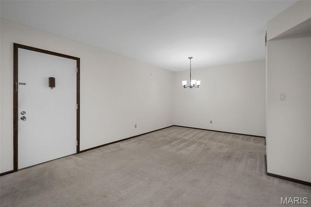 148 Cumberland Park Court E, Ballwin, MO 63011