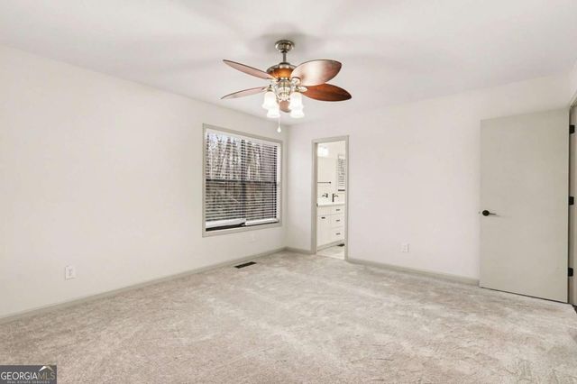 1723 Hickory Grove Trail NW, Acworth, GA 30102