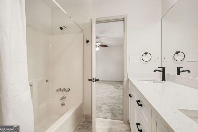 1723 Hickory Grove Trail NW, Acworth, GA 30102