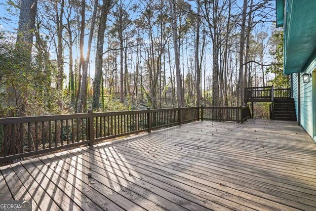 1723 Hickory Grove Trail NW, Acworth, GA 30102