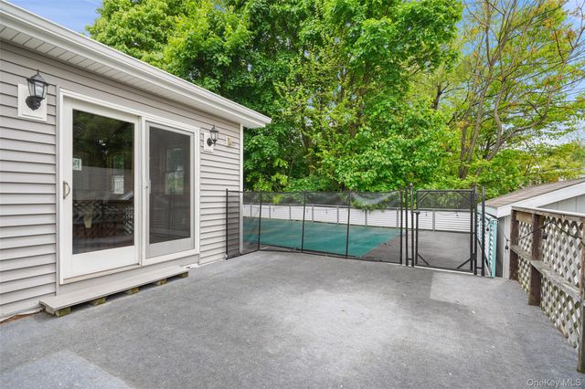 12 Harper Avenue, Montrose, NY 10548