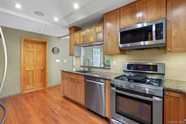 12 Harper Avenue, Montrose, NY 10548