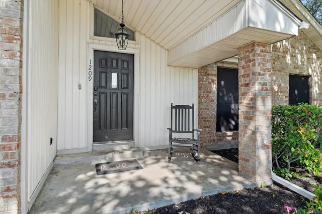 1209 Foxboro Lane, Mesquite, TX 75150