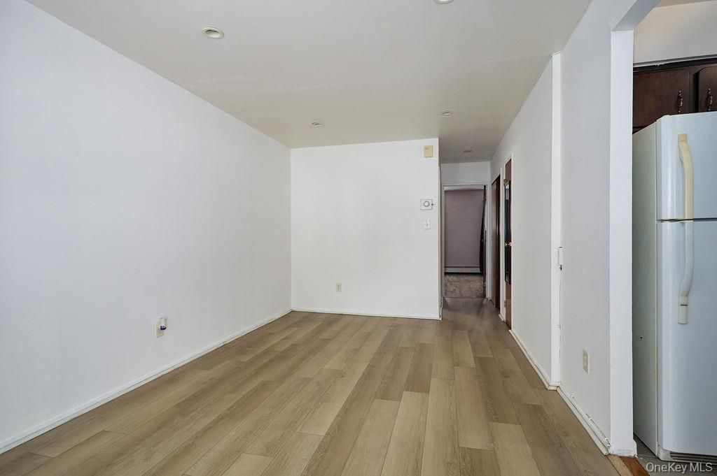 268 Throggs Neck Boulevard, Bronx, NY 10465 — photo 5