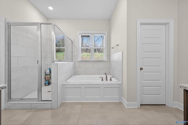 121 Fairways Pass, Meridianville, AL 35759