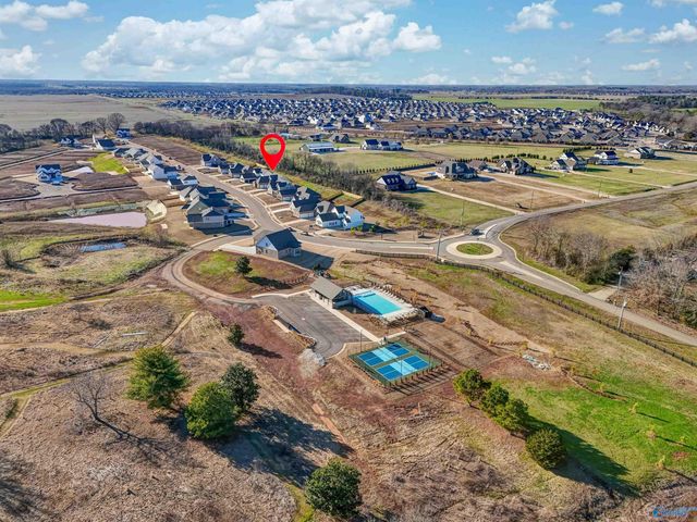 121 Fairways Pass, Meridianville, AL 35759