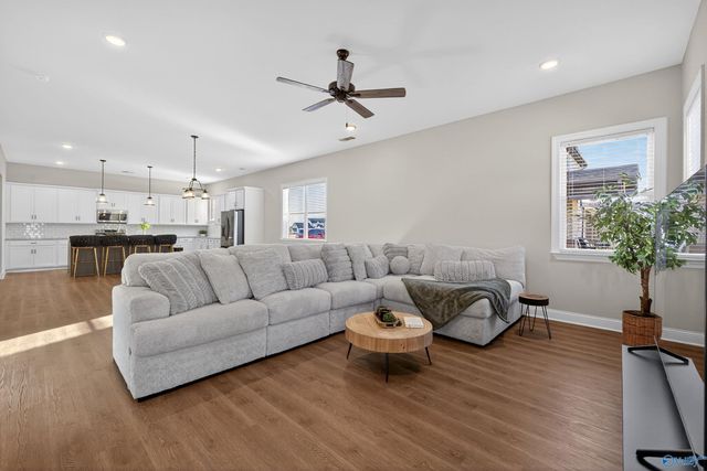 121 Fairways Pass, Meridianville, AL 35759