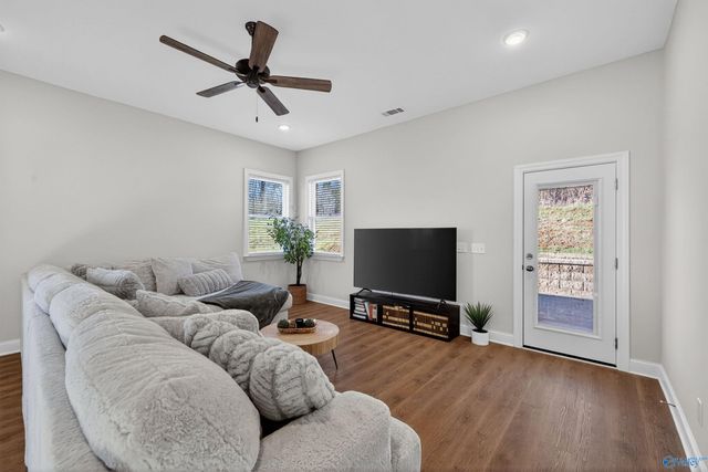 121 Fairways Pass, Meridianville, AL 35759