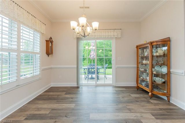 403 Freemont Drive, Thomasville, NC 27370