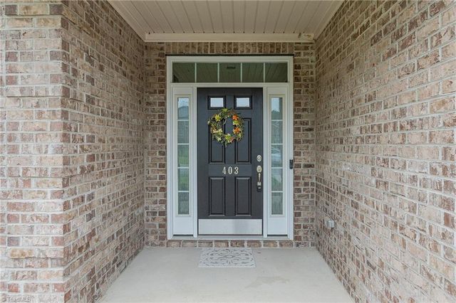 403 Freemont Drive, Thomasville, NC 27370