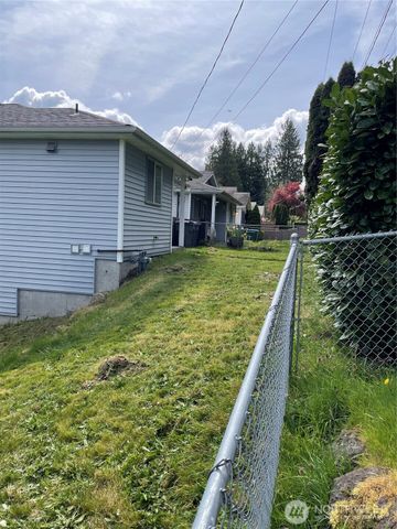 652 ADELE Avenue, Bremerton, WA 98312