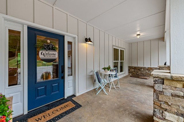 135 Adams Farm Drive, Blairsville, GA 30512