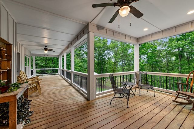 135 Adams Farm Drive, Blairsville, GA 30512