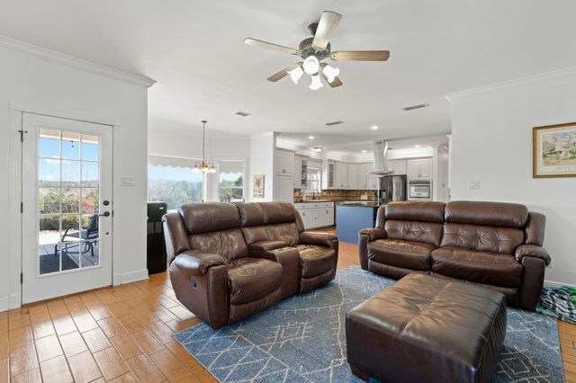 120 Lookout Court, Hallsville, TX 75650