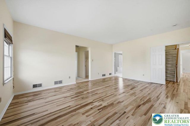 2362 Cross Creek Road, Lower Macungie Twp, PA 18062
