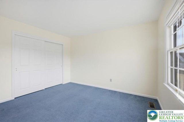 2362 Cross Creek Road, Lower Macungie Twp, PA 18062