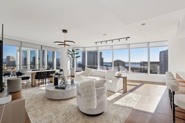 888 W E St 1504, San Diego, CA 92101