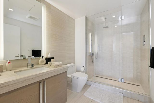 888 W E St 1504, San Diego, CA 92101