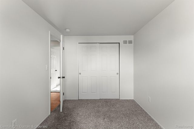 9606 Cornell, Taylor, MI 48180